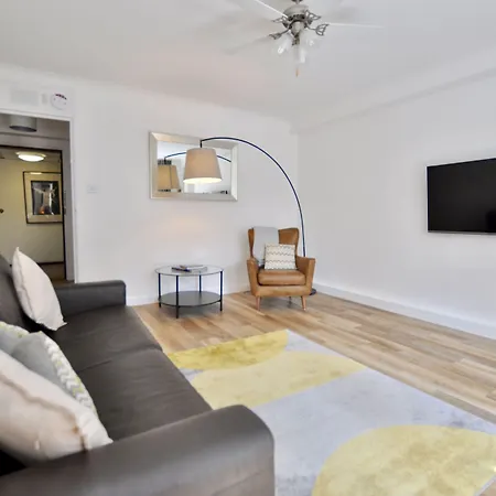 Marlyn Lodge - City Of London-2